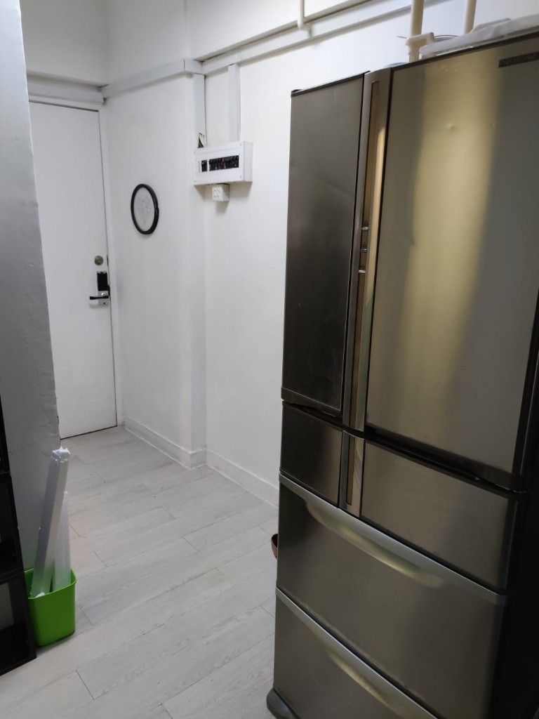 Coliving Space locate at Sham Shui Po for rent- (Male Coliving)-長樂大廈 - 深水埗 - 房間 (合租／分租) - Homates 香港