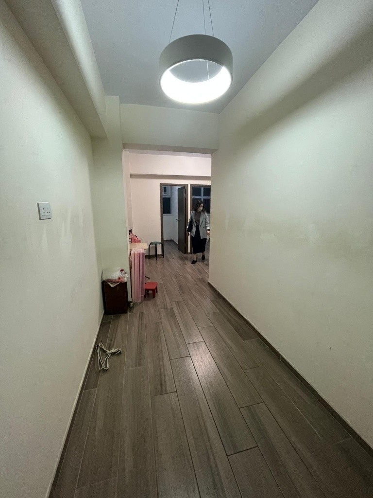 灣仔銅鑼灣房間空置！招女室友！免佣金 - Wan Chai - Bedroom - Homates Hong Kong