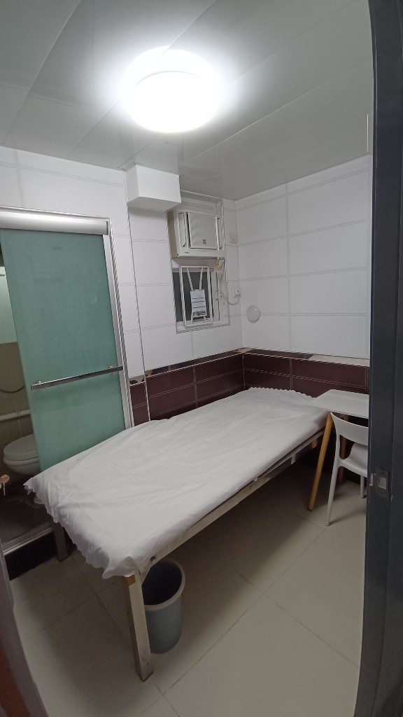 尖沙咀重慶大廈合租 共用廁房獨立廁所 - Jordan/Tsim Sha Tsui - Bedroom - Homates Hong Kong