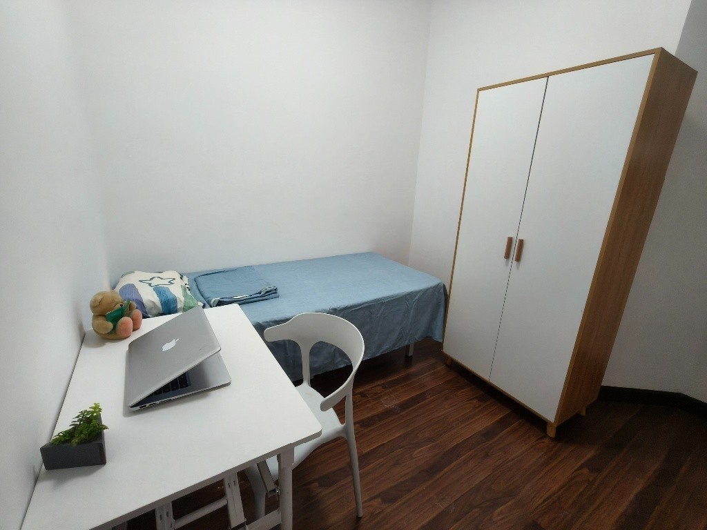 E04 male Coliving room near HKU  - 西半山 - 房间 (合租／分租) - Homates 香港