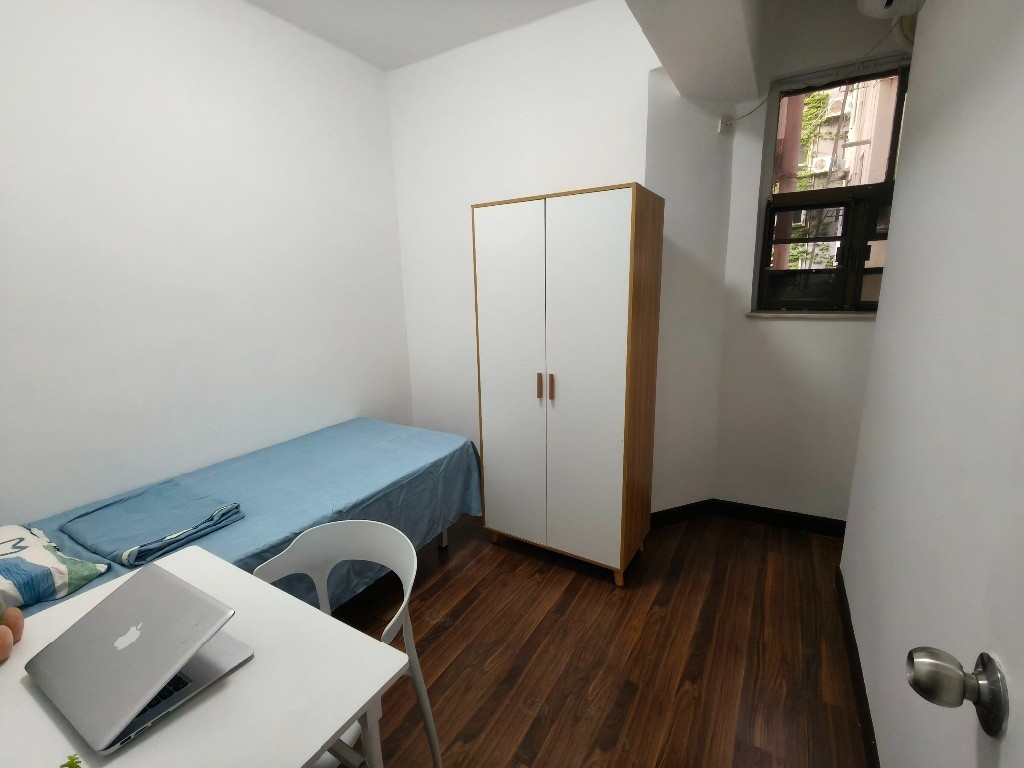 E04 male Coliving room near HKU  - 西半山 - 房间 (合租／分租) - Homates 香港