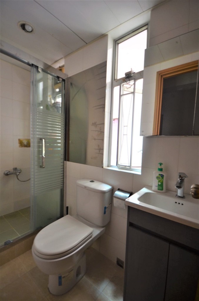 1 bedroom in a 3-room shared apartment in Mongkok - 旺角/油麻地 - 房間 (合租／分租) - Homates 香港