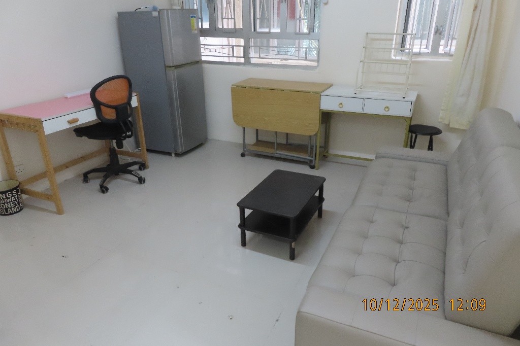 黃大仙，金鳳樓，中層2房廳。實用 374方尺。有家電及稼私。全包：$12,500。  - 黃大仙 - 住宅 (整間出租) - Homates 香港