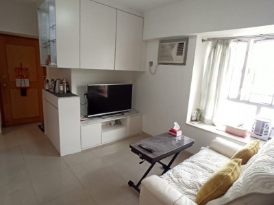 尋找女性室友 ，屯門區，一月中可入住，齊備傢俬電器，拎包入住。 - 屯門豐景園