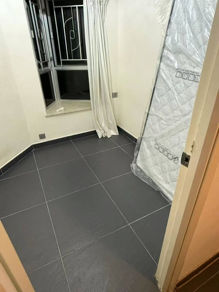 愉景新城 3房單位 細房轉租 - 荃湾 - 房间 (合租／分租) - Homates 香港