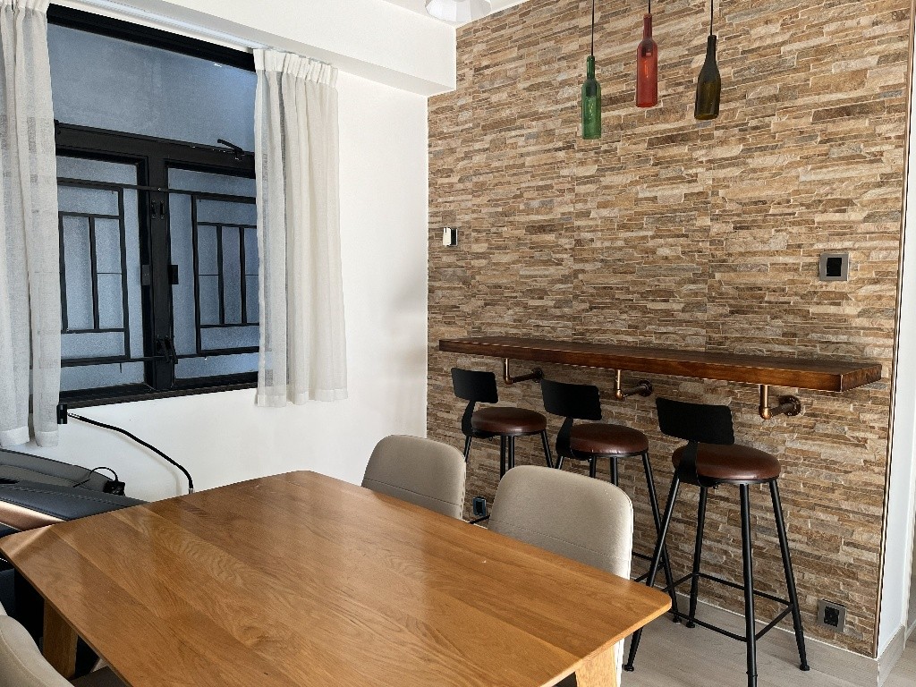 招一女室友 觀塘 分租3號雙人睡房 光猛 全新裝修 乾淨安靜 樓下商場餐廳超市 小巴巴士地鐵 - 观塘/秀茂坪 - 房间 (合租／分租) - Homates 香港