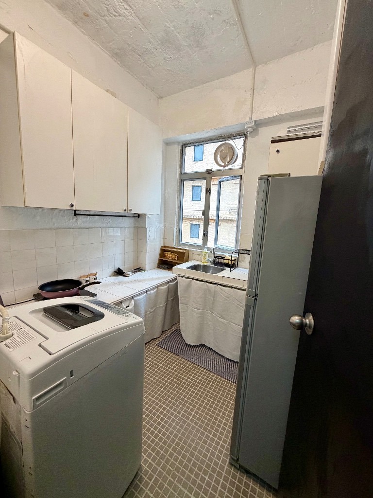 天后唐8樓連天台 Share-Flat 招室友（30/4） - 銅鑼灣 - 房間 (合租／分租) - Homates 香港