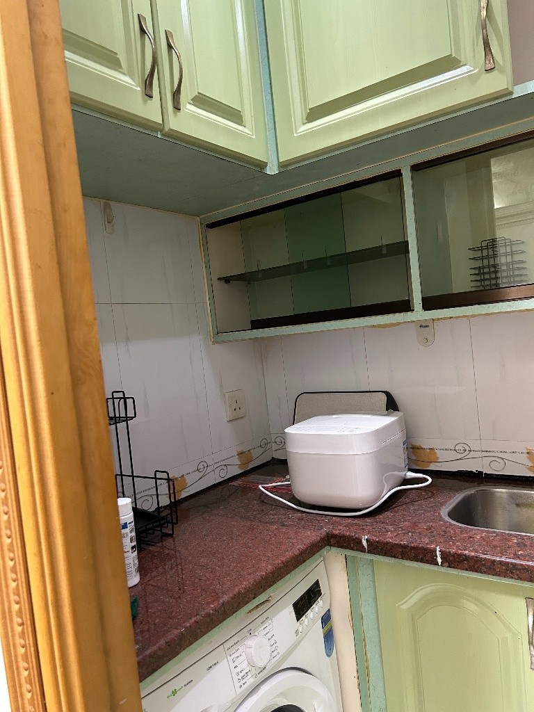 C013B Prince Edward Male Coliving space  - 深水埗 - 房間 (合租／分租) - Homates 香港