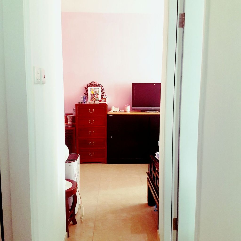 Calm and Nice Room - North Point - Bedroom - Homates Hong Kong