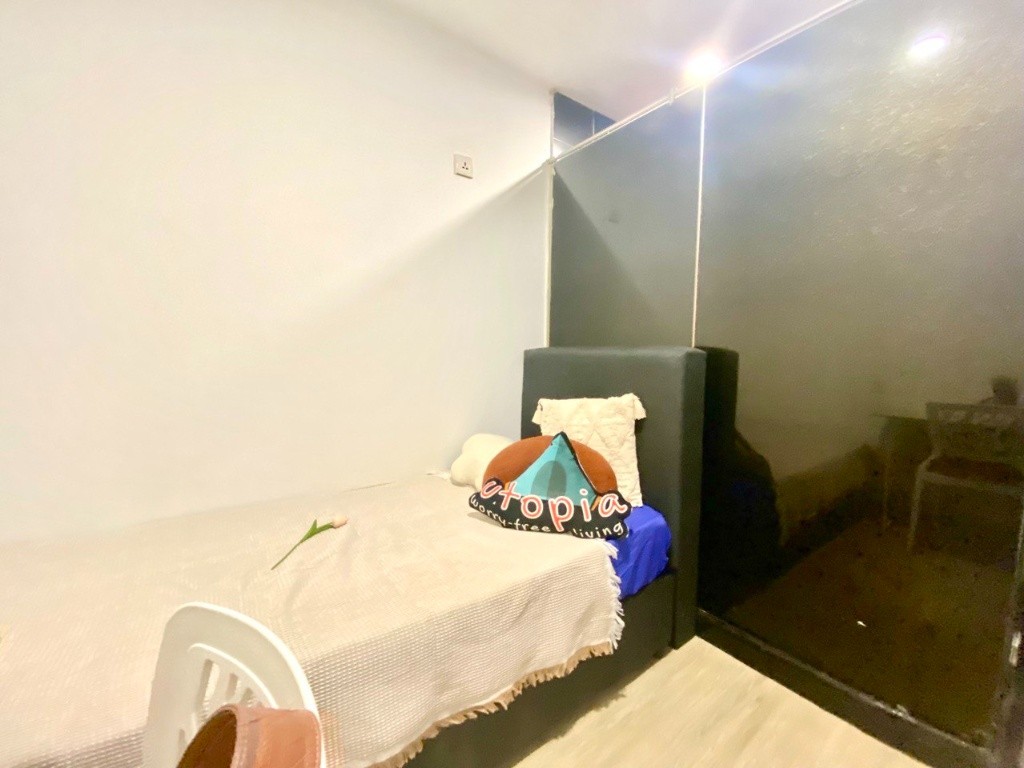 Full Furnished Room In PJ  Perfect for Airline Crew 💼 Only 14 Min Drive To Sultan Abdul Aziz Shah Airport ✈️ - Selangor - Bedroom - Homates Malaysia