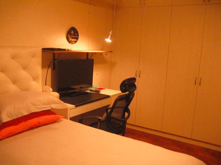 B&amp;B HOMESTAY- DELUXE BEDROOM with SEALY KING SIZE BED - Ang Mo Kio - Bedroom - Homates Singapore