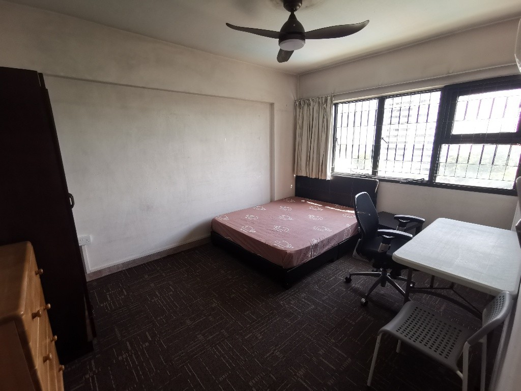 Common Room/Strictly Single Occupancy/no Owner Staying/No Agent Fee/Cooking allowed / Near Braddell MRT / Marymount MRT / Caldecott MRT/ Available 19 Jan - Bishan - Bedroom - Homates Singapore