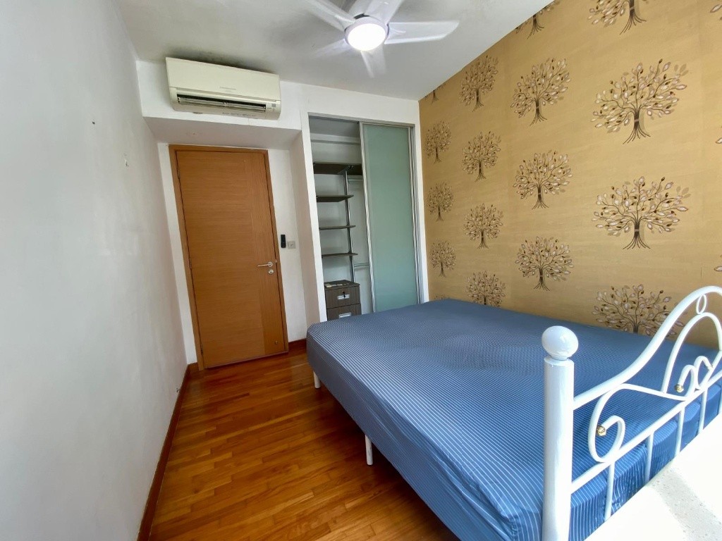 Available Immediate- Common Room/1 or 2 person stay/ Wifi/ Air-con/No owner staying/No Agent Fee/Cooking allowed/Paya Lebar MRT, Dakota MRT - Dakota - Bedroom - Homates Singapore