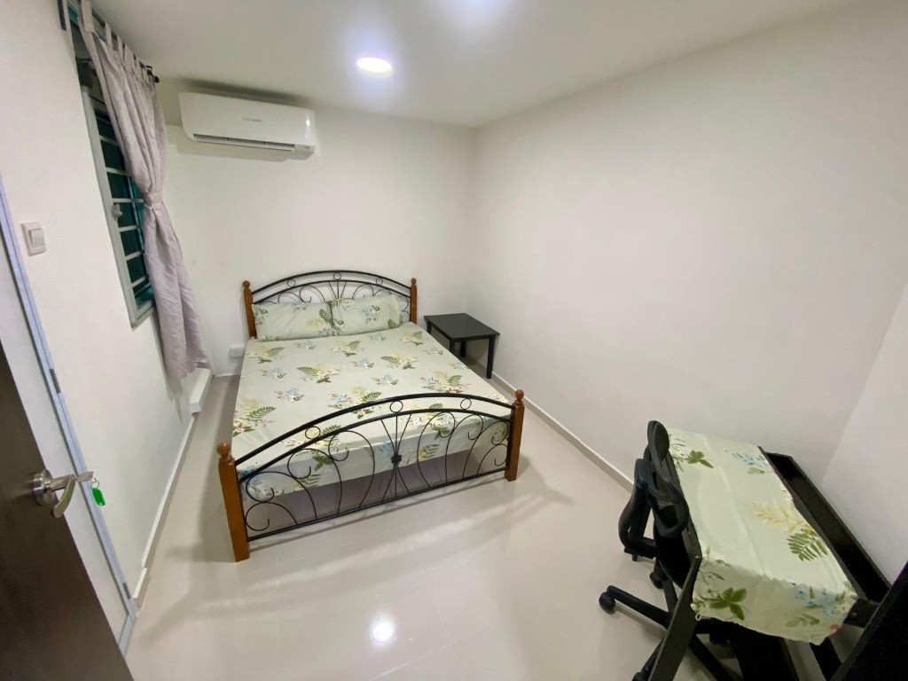 Available 14 Aug- Common Room/FOR 1 or 2  PERSON STAY ONLY/Wifi/Air-con/No owner staying/No Agent Fee/Cooking allowed/Novena MRT  / Toa Payoh MRT / Boon Keng / Thomson MRT - Boon Keng 文庆 - 分租房间 - Homates 新加坡