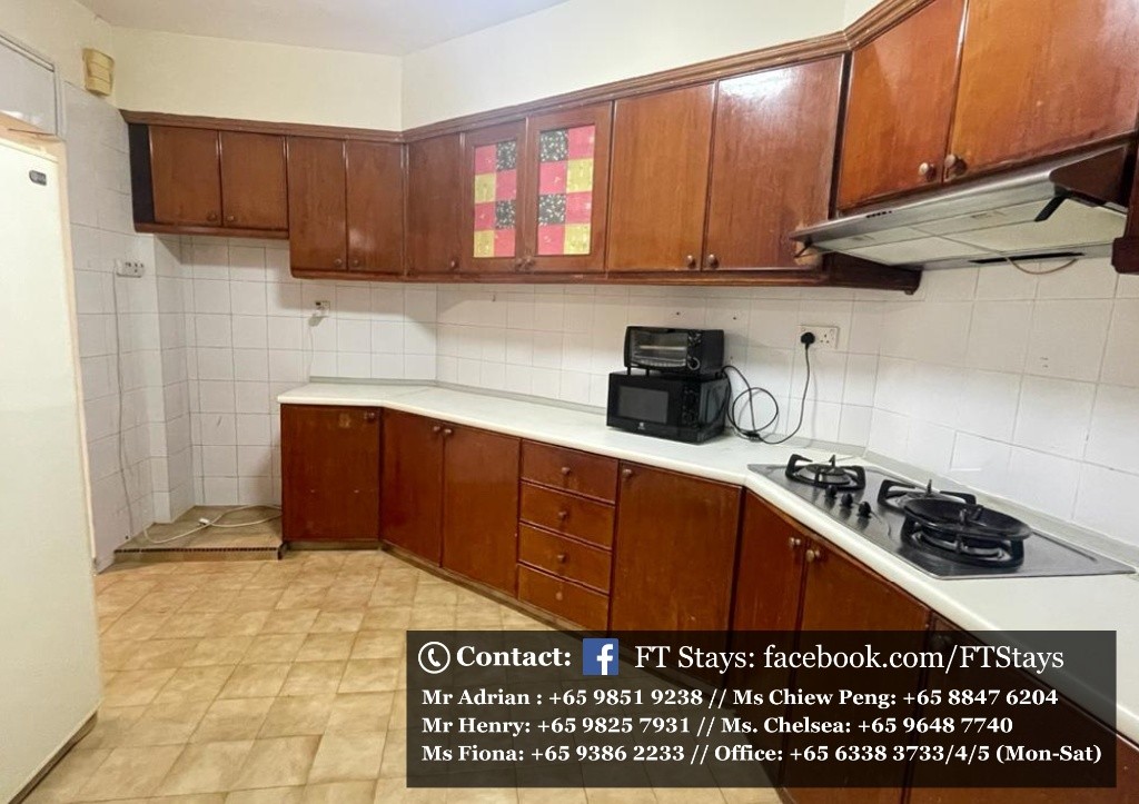 Amenities: wifi, bed, washing machine, ceiling fan and aircon, closet, shared toilet, light cooking allowed, fridge, non smoking, visitors allowed, no owner staying, no pet, no agent fee. - Marine Par - Homates Singapore
