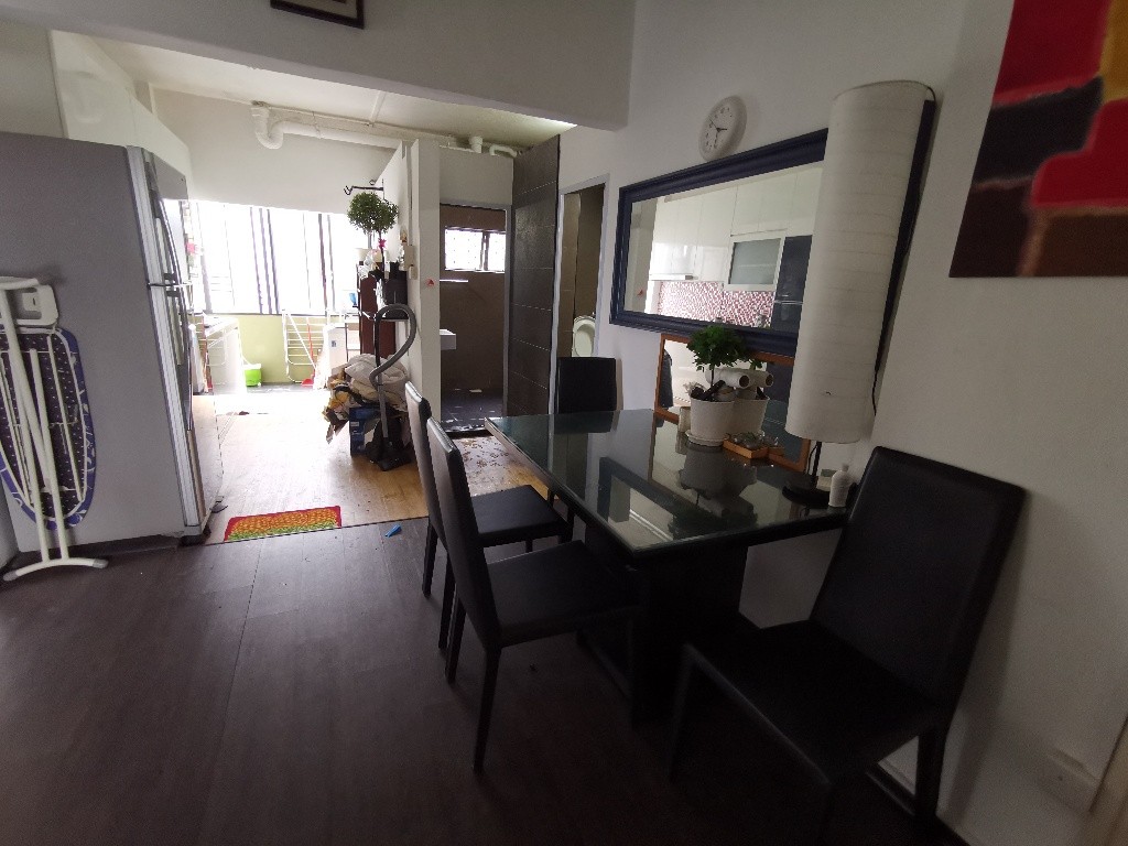 Available Immediate- Common Room/1 or 2 person stay/Ari-con / Wifi/no Owner Staying/No Agent Fee/Cooking allowed/Kembangan MRT / Bedok MRT/ Eunos  MRT - Eunos - Bedroom - Homates Singapore