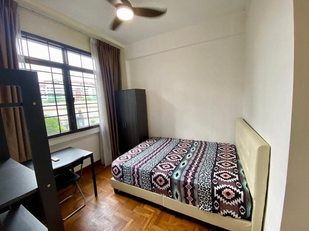 Common Room/FOR 1 PERSON STAY ONLY/Wifi/No owner staying/No Agent Fee/Cooking allowed/Near Chinese Garden MRT/Boon Lay/Jurong East/Immediate Available - Jurong East 裕廊東 - 分租房間 - Homates 新加坡