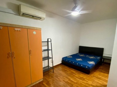 Available Immediately - Common Room/Strictly Single Occupancy/no Owner Stayin/No Agent Fee/Cooking allowed/Near Braddell MRT/Marymount MRT/Caldecott MRT __________________________________________________ - 10R BRADDELL HILL, #03-80 BRADDELL VIEW, SINGAPORE 579735