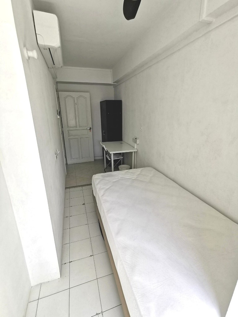 Available 2 Aug-Common Room/Single Occupancy/no Owner Staying/No Agent Fee/Cooking allowed/Orchard Mrt /  Somerset MRT/Newton MRT - Somerset - Bedroom - Homates Singapore