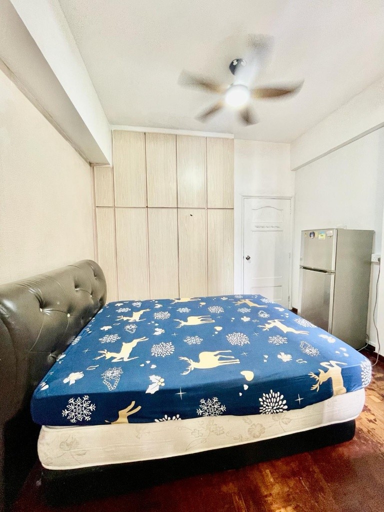 Room For Rent - MORO MANSION - Geylang 芽籠 - 分租房間 - Homates 新加坡