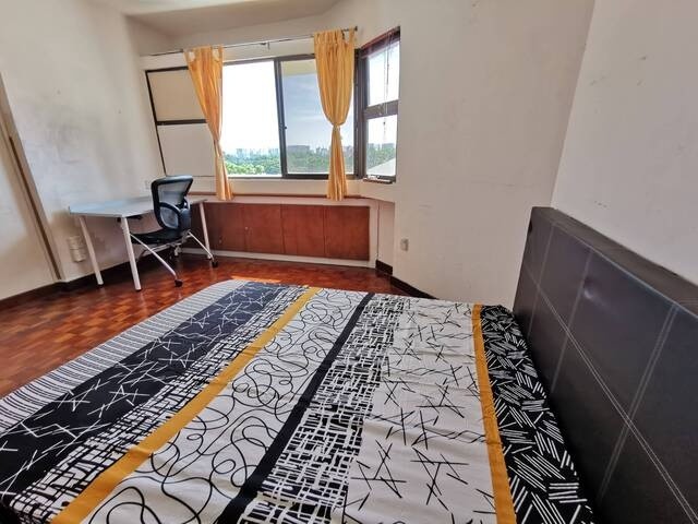 Room For Rent - IVORY HEIGHTS #06-19 RM3 - Jurong East - Flat - Homates Singapore