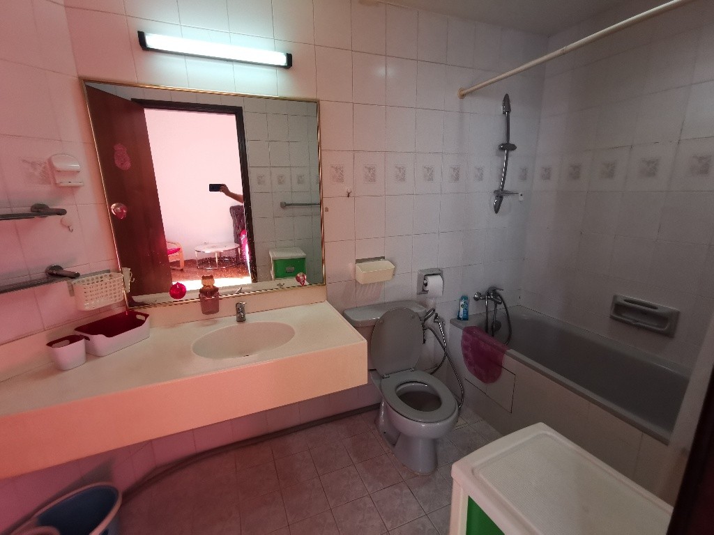Available 28Jul /Master Room/FOR 1 PERSON STAY ONLY/Wifi/Air-con/No owner staying/No Agent Fee/Cooking allowed/Novena MRT / Toa Payoh MRT / Boon Keng / Thomson MRT - Novena - Flat - Homates Singapore