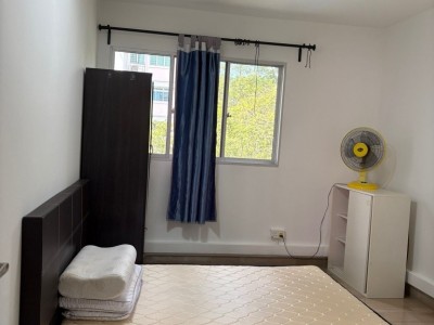 Singapore -  - 305 bukit batok street 31 Singapore 650305