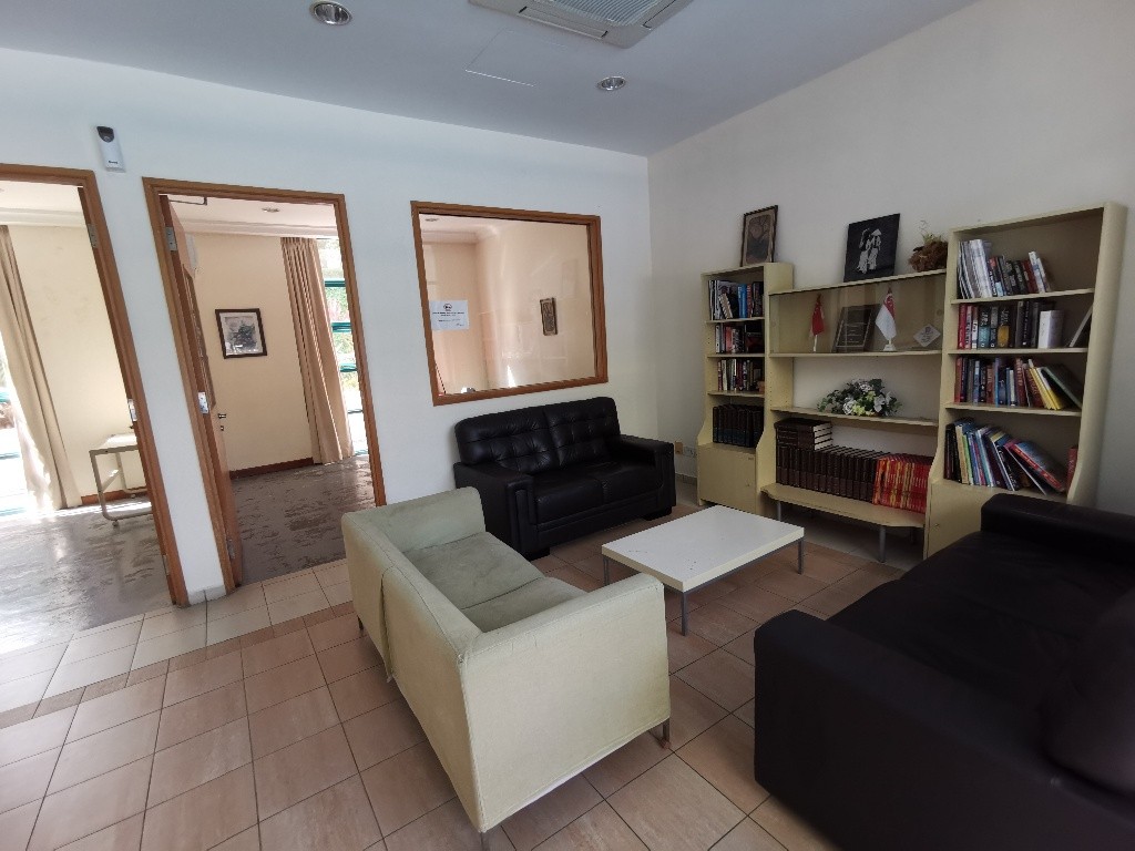 Common Room / Near Clementi, Dover &amp; Buona Vista MRT / 1-2 Pax Stay / Available 3 Nov / No Owner Stay - Bukit Timah - Flat - Homates Singapore