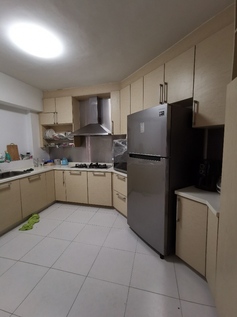 ROOM FOR RENT AT 10E BRADDELL VIEW #15-19 - Toa Payoh - Flat - Homates Singapore