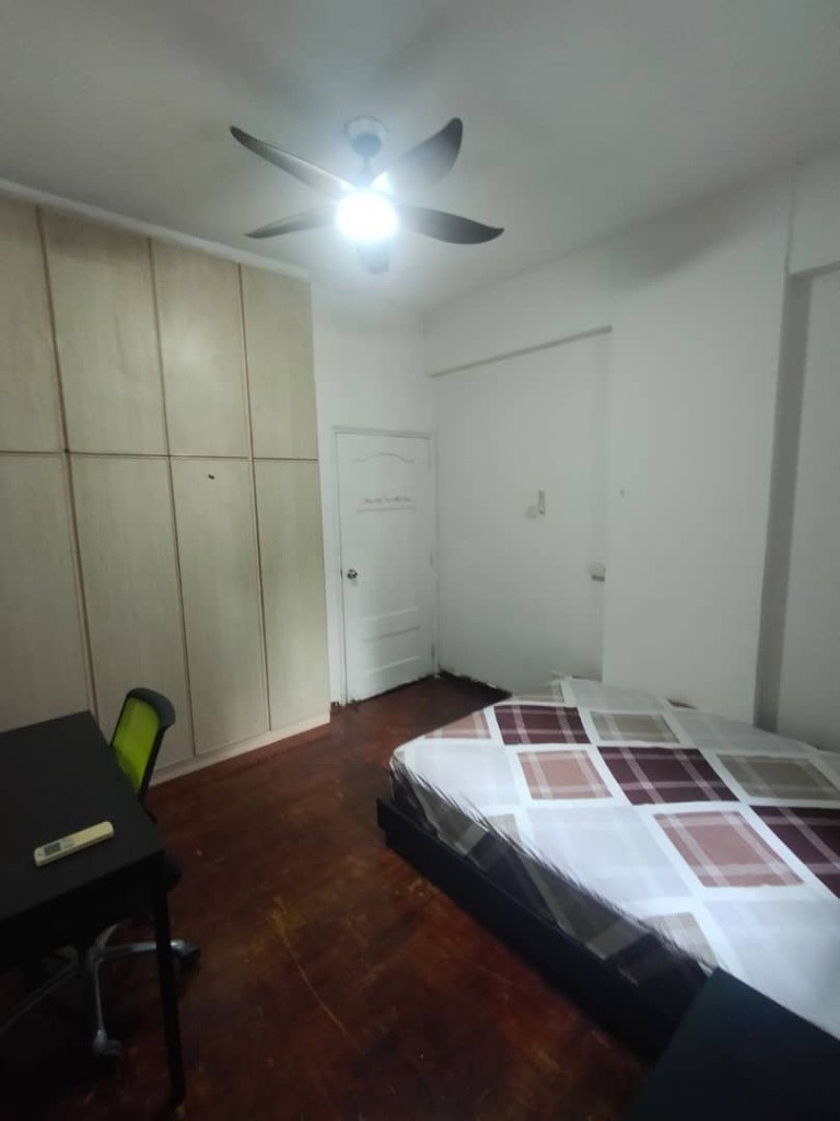 Room for Rent / Paya Lebar – Aljunied – Dakota MRT / Master Room / Available Immediate/ Moro Mansion - Paya Lebar 巴耶利嗒 - 整个住家 - Homates 新加坡