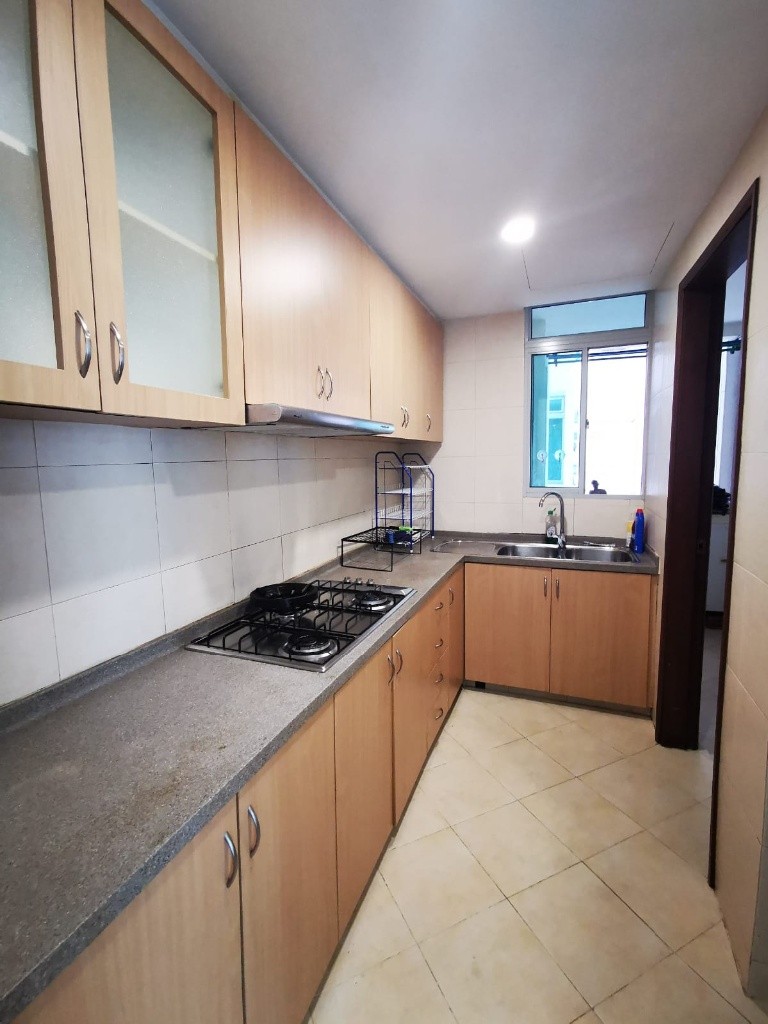 Available Immediate/Common Room/Near Toa Payoh, Novena MRT/No Owner Staying/Fully Furnished with Bed/Wardrobe/WIFI/Air-con - Toa Payoh - Flat - Homates Singapore