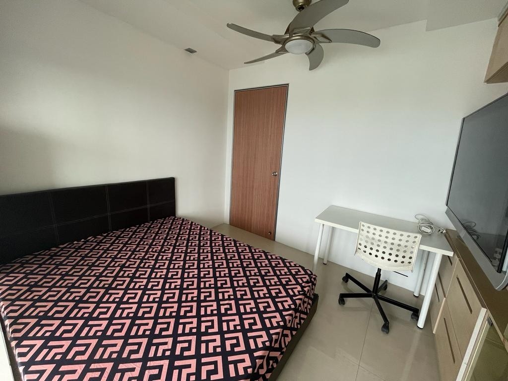 Toa Payoh room for rent/Caldecott, Braddell MRT/Common Room/1-2 pax/Available Dec 14 - Toa Payoh - Flat - Homates Singapore