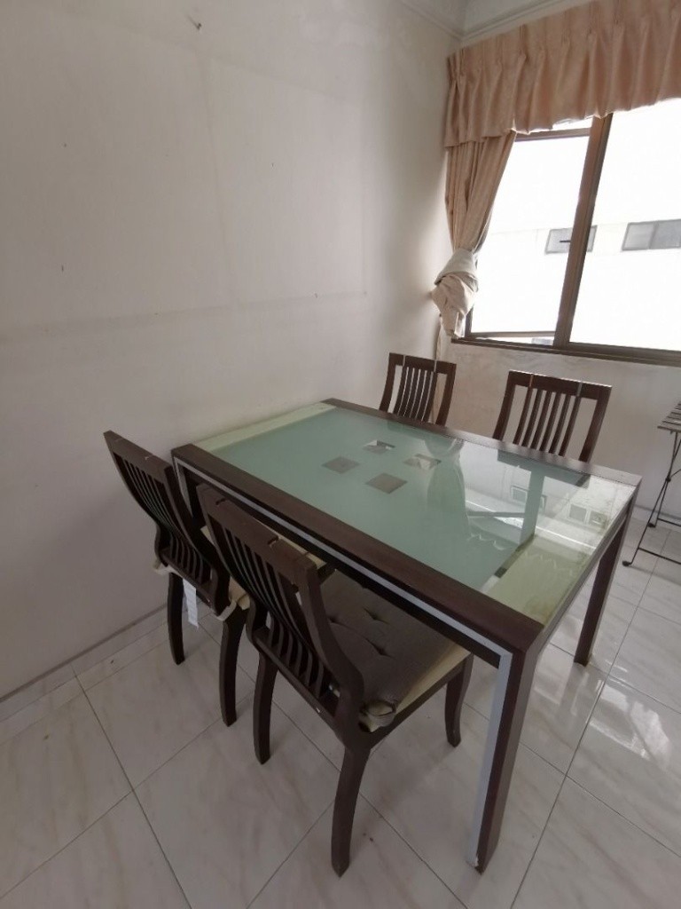 ROOM FOR RENT AT 10E BRADDELL VIEW #13-19/ COMMON ROOM/ 1PAX STAY/ Available﻿ Immediately - Toa Payoh 大巴窑 - 整个住家 - Homates 新加坡