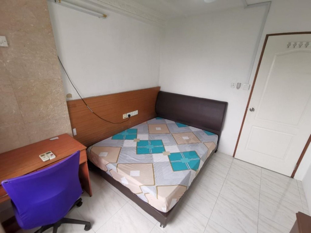 ROOM FOR RENT AT 10E BRADDELL VIEW #13-19/ COMMON ROOM/ 1PAX STAY/ Available﻿ Immediately - Toa Payoh 大巴窑 - 整个住家 - Homates 新加坡