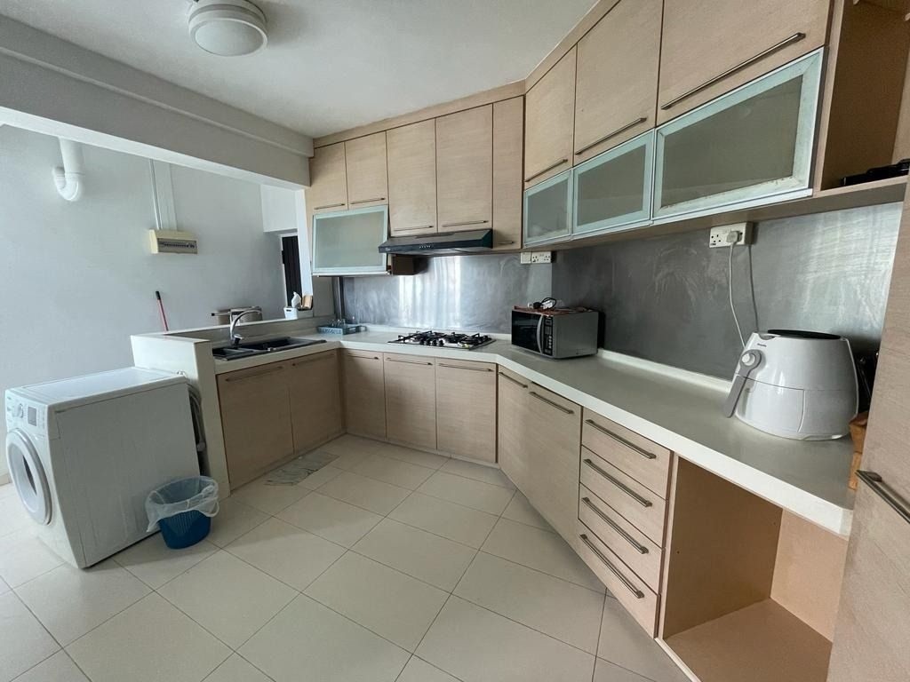 ROOM FOR RENT/BRADDELL VIEW #13-19/ COMMON ROOM/ 1 PAX STAY/ Available﻿ Feb 2 - Toa Payoh 大巴窑 - 分租房间 - Homates 新加坡