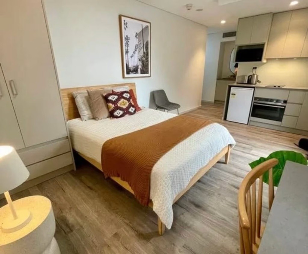  Fully Furnished Studio Room for Rent – 106 Jurong East Street 13, Singapore 600106 - Jurong East 裕廊東 - 獨立套房 - Homates 新加坡