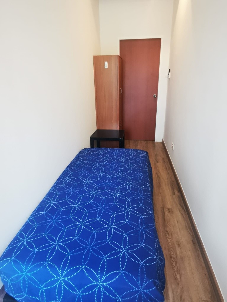 Available﻿ Immediately - Common Room/Include Utilities/Wifi/Aircon/No Agent Fee/Light Cooking Allowed/Washing Machine - Toa Payoh - Bedroom - Homates Singapore