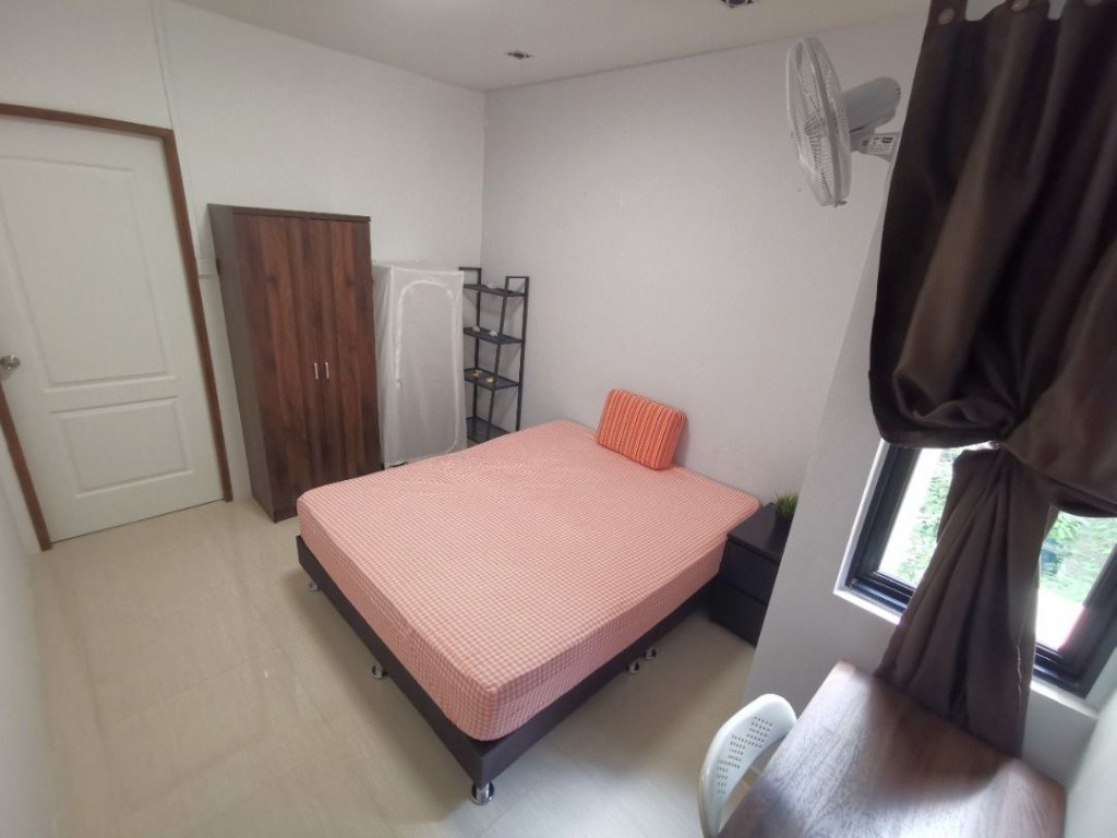 Room for rent / Kembangan, Eunos / Common room / 1pax stay / Available immediately - Eunos - Bedroom - Homates Singapore