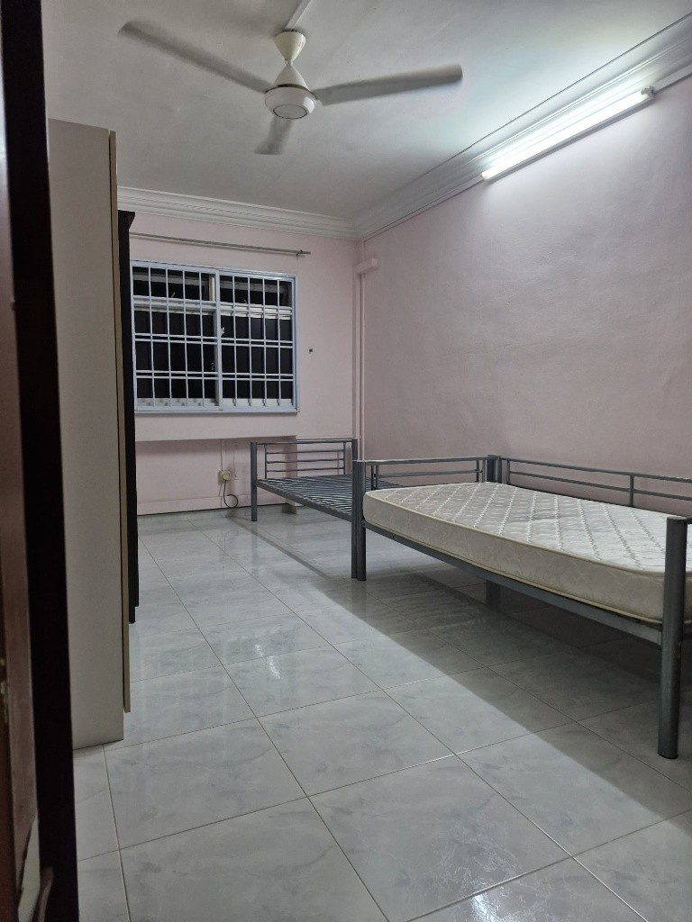 Pasir Ris 巴西立普通房出租 - Pasir Ris - Bedroom - Homates Singapore