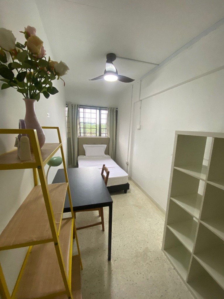 Available﻿ Immediate- Common Room/Include Utilities/Wifi/Aircon/No Agent Fee/Light Cooking Allowed/Washing Machine - Outram 歐南 - 分租房間 - Homates 新加坡