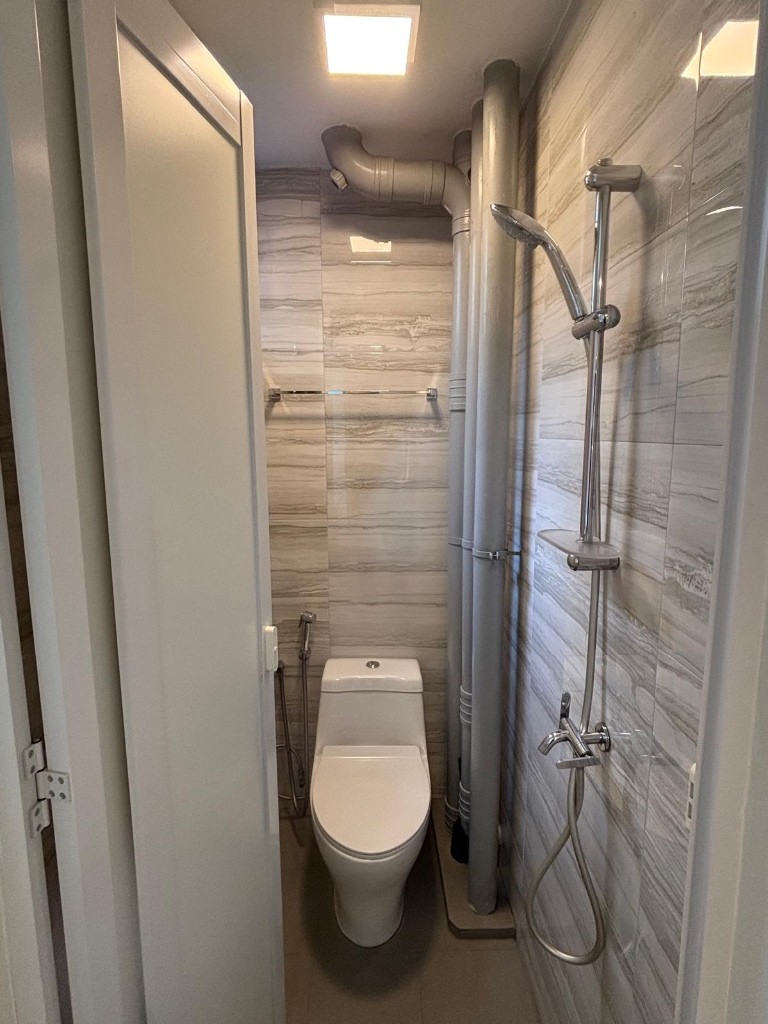 Available﻿ Immediately - Master Room/Include Utilities/W ifi/Aircon/No Agent Fee/Light Cooking Allowed/Washing Machine - Toa Payoh 大巴窑 - 分租房间 - Homates 新加坡