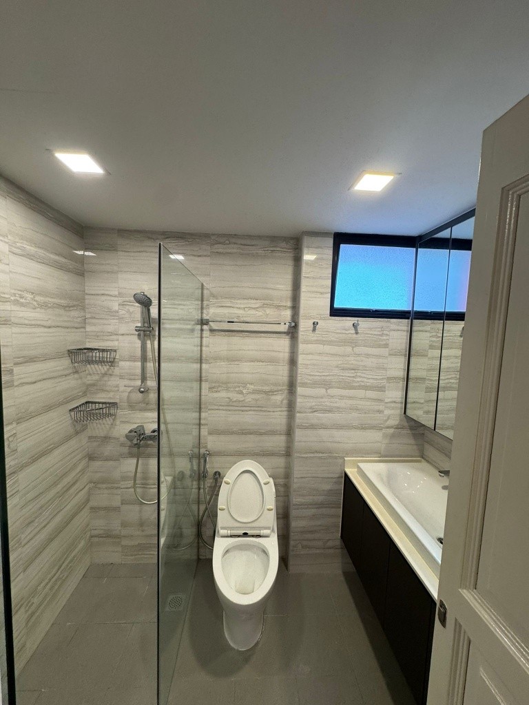 Room for rent / Toa Payoh, Novena / Common room / 2 pax stay / Available July 23 - Novena 諾維娜 - 分租房間 - Homates 新加坡