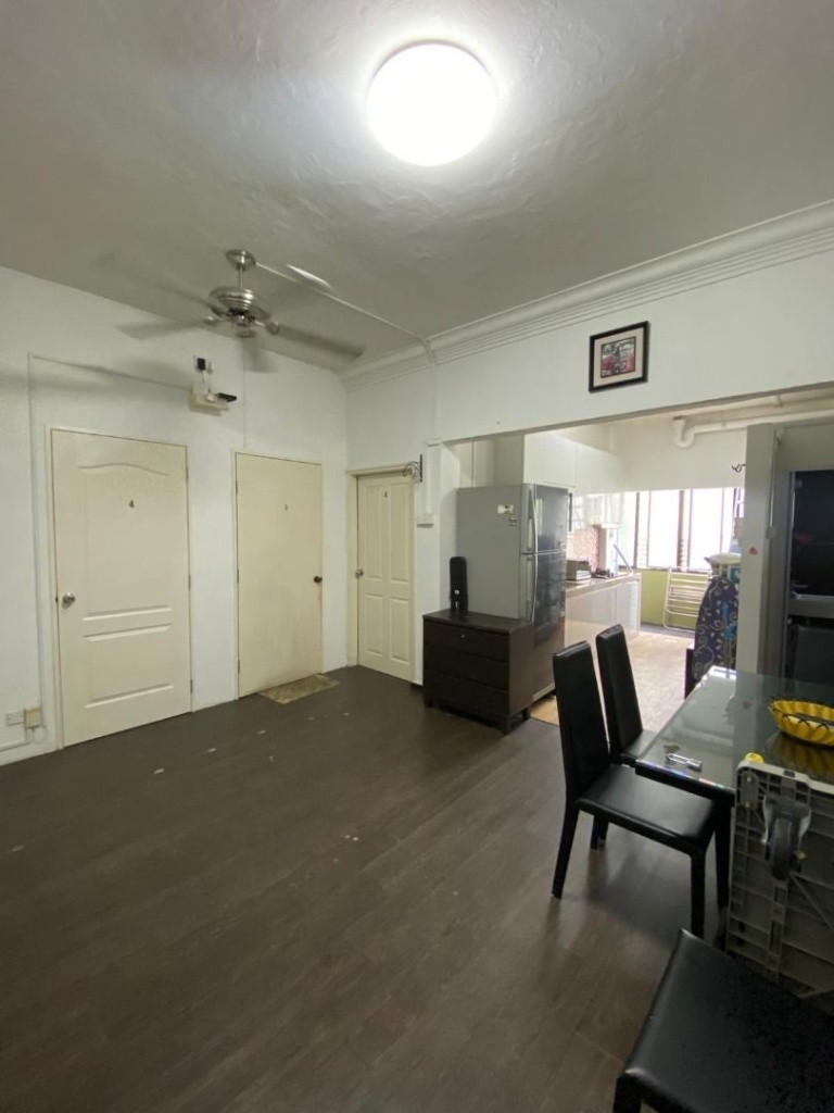 Room For Rent/ EAST GROVE / Common Room/ 1-2 pax stay/ Available JUNE 30 - Marine Parade 马林百列 - 分租房间 - Homates 新加坡