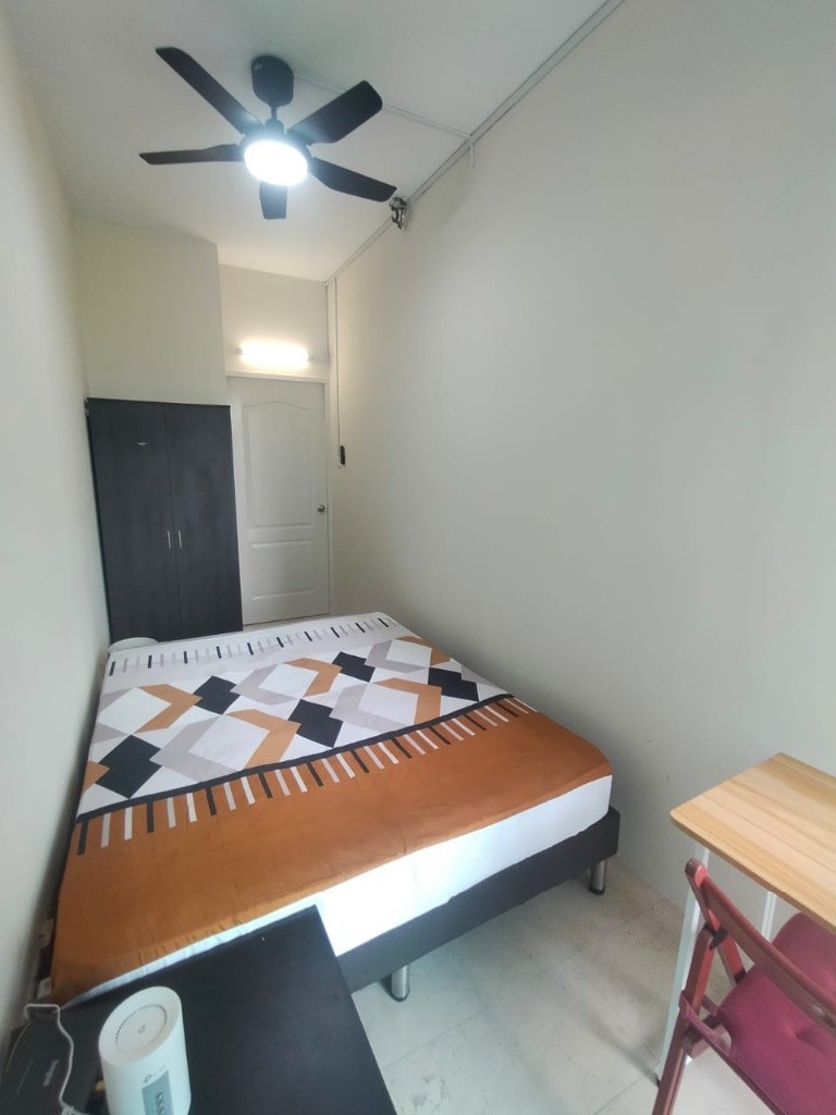 Room for rent/ TOA PAYOH / NOVENA / BOON KENG MRT/ Common room / 1pax stay / Available Immediately - Toa Payoh 大巴窑 - 分租房间 - Homates 新加坡
