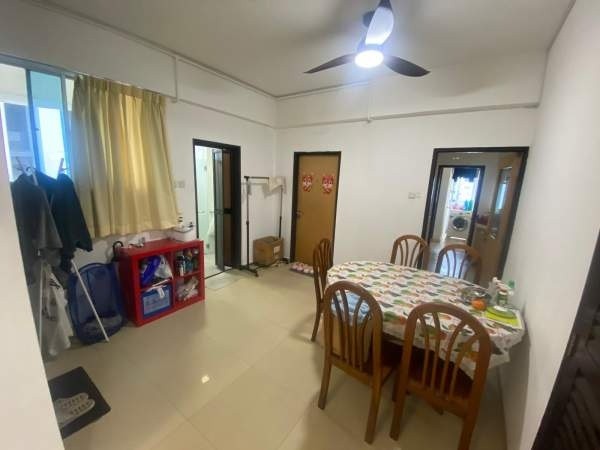 Room for rent /Summer Green/Common room/1 pax/Available Immediately - Toa Payoh 大巴窑 - 分租房间 - Homates 新加坡