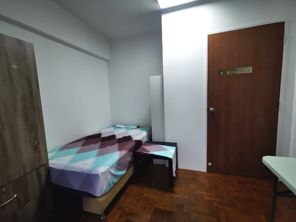 Room for rent / BRADDELL / MARYMOUNT / CALDECOTT MRT / Common room / 1pax stay / Available 20 Sept - Braddell 布莱徳 - 分租房间 - Homates 新加坡