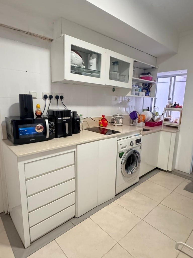 Room for rent / ORCHARD / SOMERSET / Common room / 1pax stay / Available 6 Oct - River Valley 里峇峇利 - 分租房间 - Homates 新加坡
