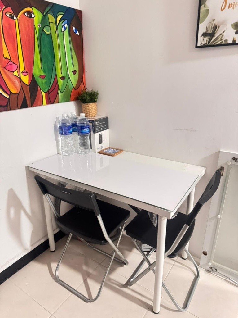 Room for rent / ORCHARD / SOMERSET / Common room / 1pax stay / Available 6 Oct - River Valley 里峇峇利 - 分租房间 - Homates 新加坡