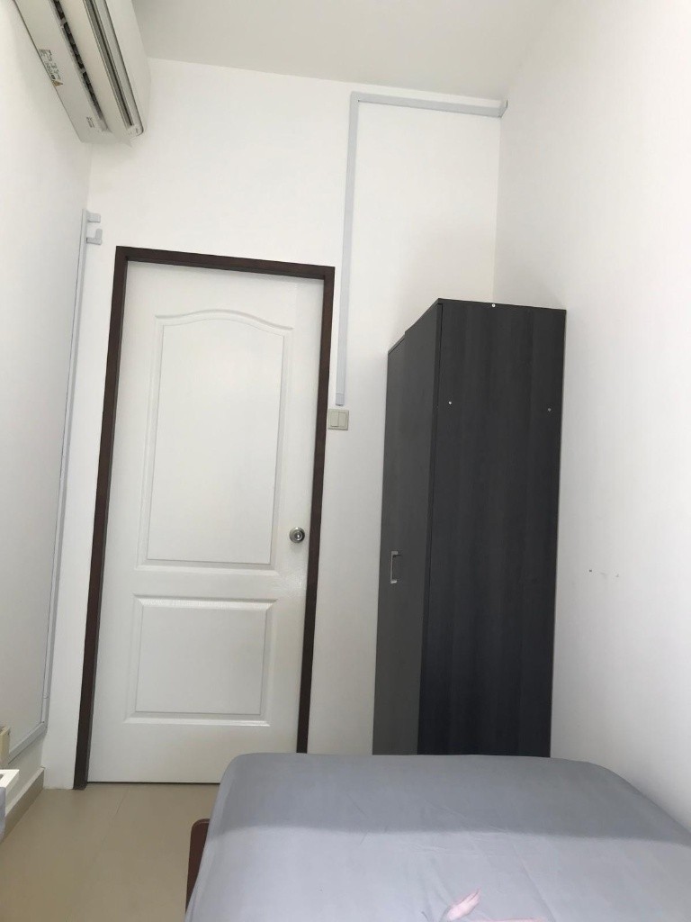 Room for rent / TOA PAYOH / Common room / 1pax stay / Available 7 Oct - Toa Payoh - Flat - Homates Singapore