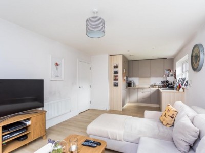 whole one bedroom to rent Euston Road, London - Warren Court, Euston Road, London NW1 3AA